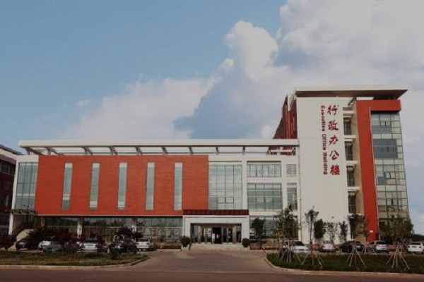 山東醫學高等專科學校樓宇智能化係統項目。